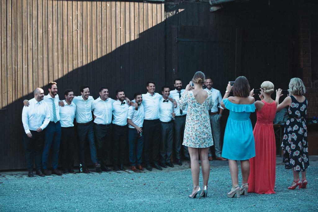 Heiraten in Stuttgart Gruppenfoto mal anders