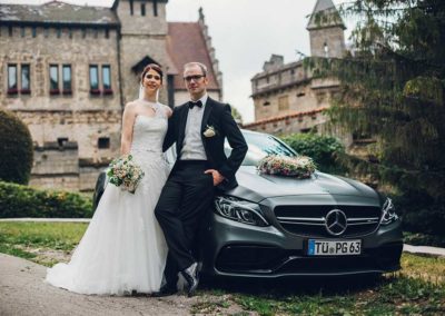 Hochzeitsfotos in Stuttgart Shooting Schloss Lichtenstein Aussenbereich